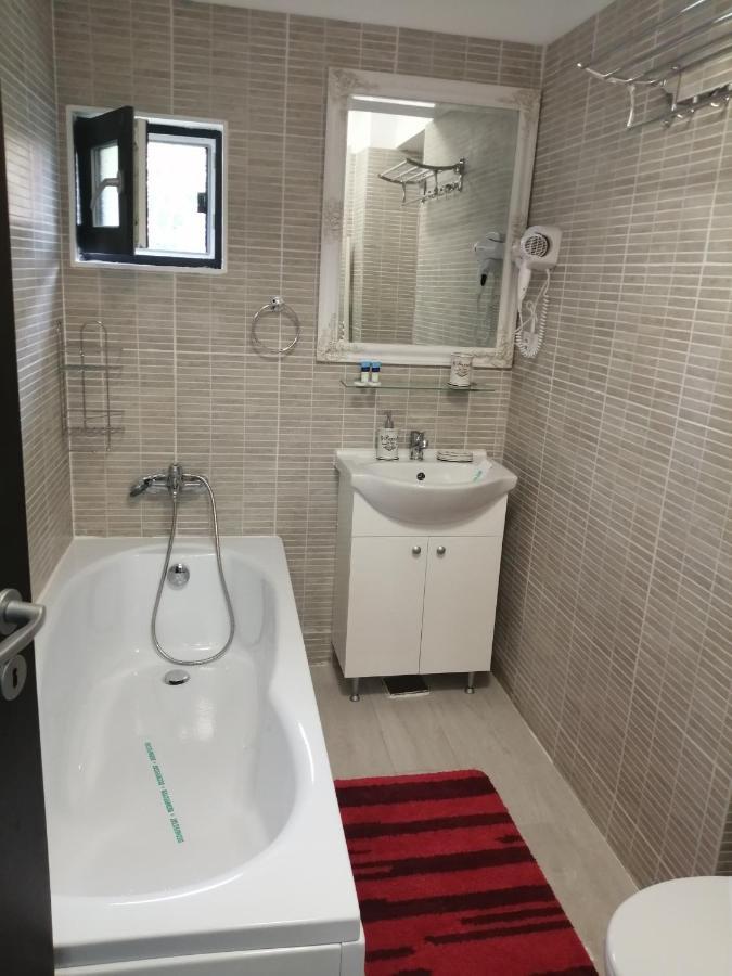 Mathias Luxury Apartments Iasi Esterno foto