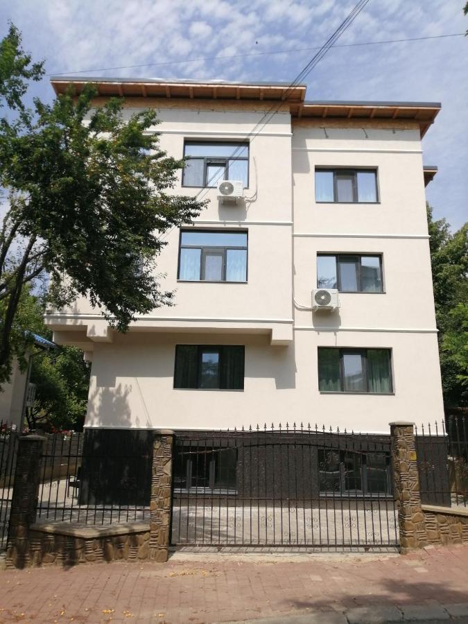 Mathias Luxury Apartments Iasi Esterno foto