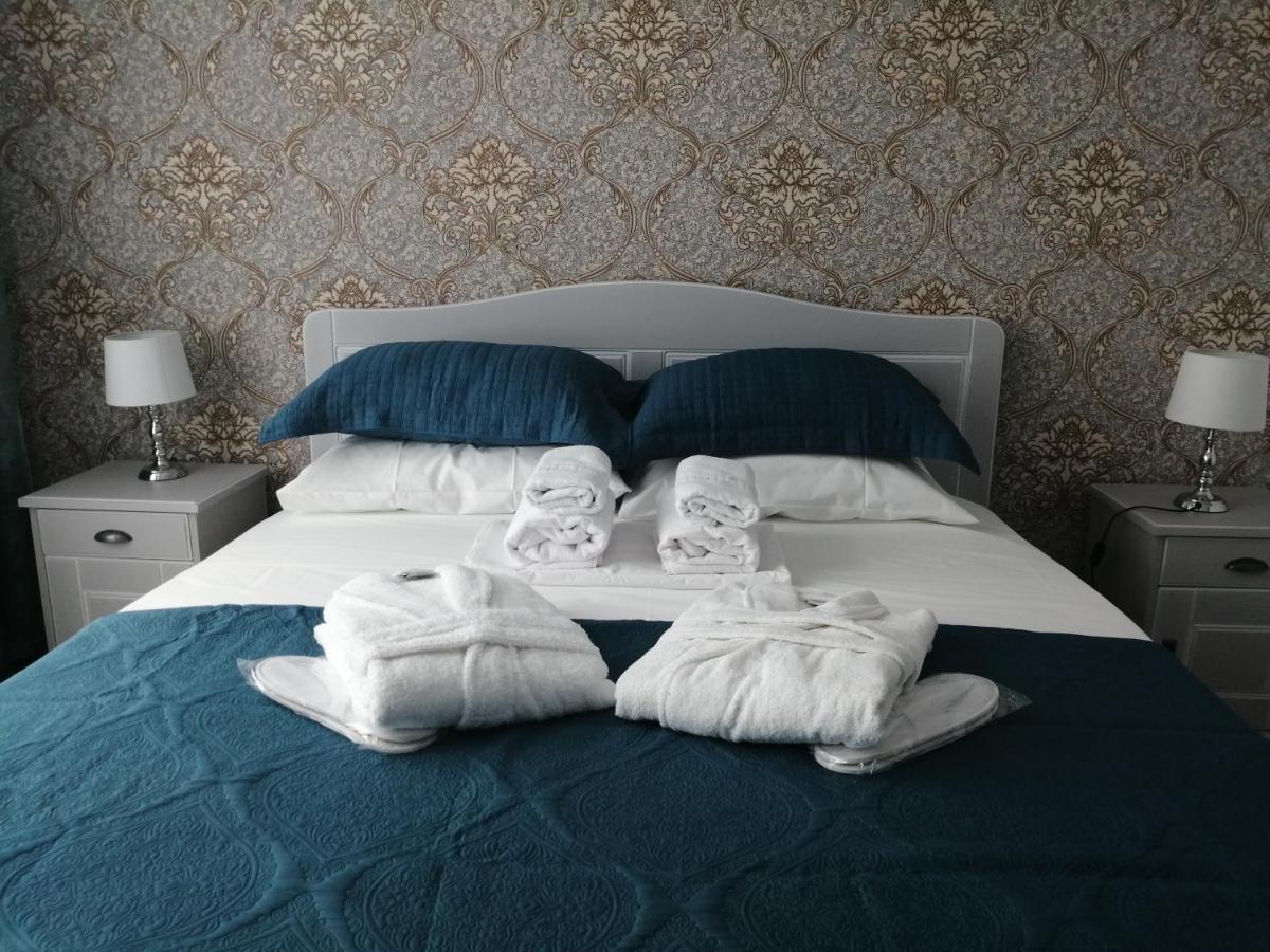 Mathias Luxury Apartments Iasi Esterno foto