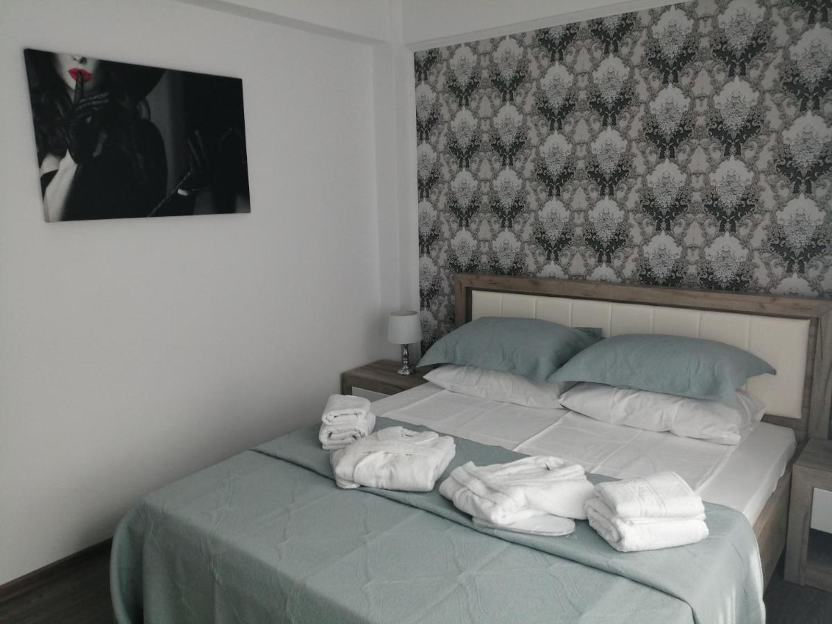 Mathias Luxury Apartments Iasi Esterno foto